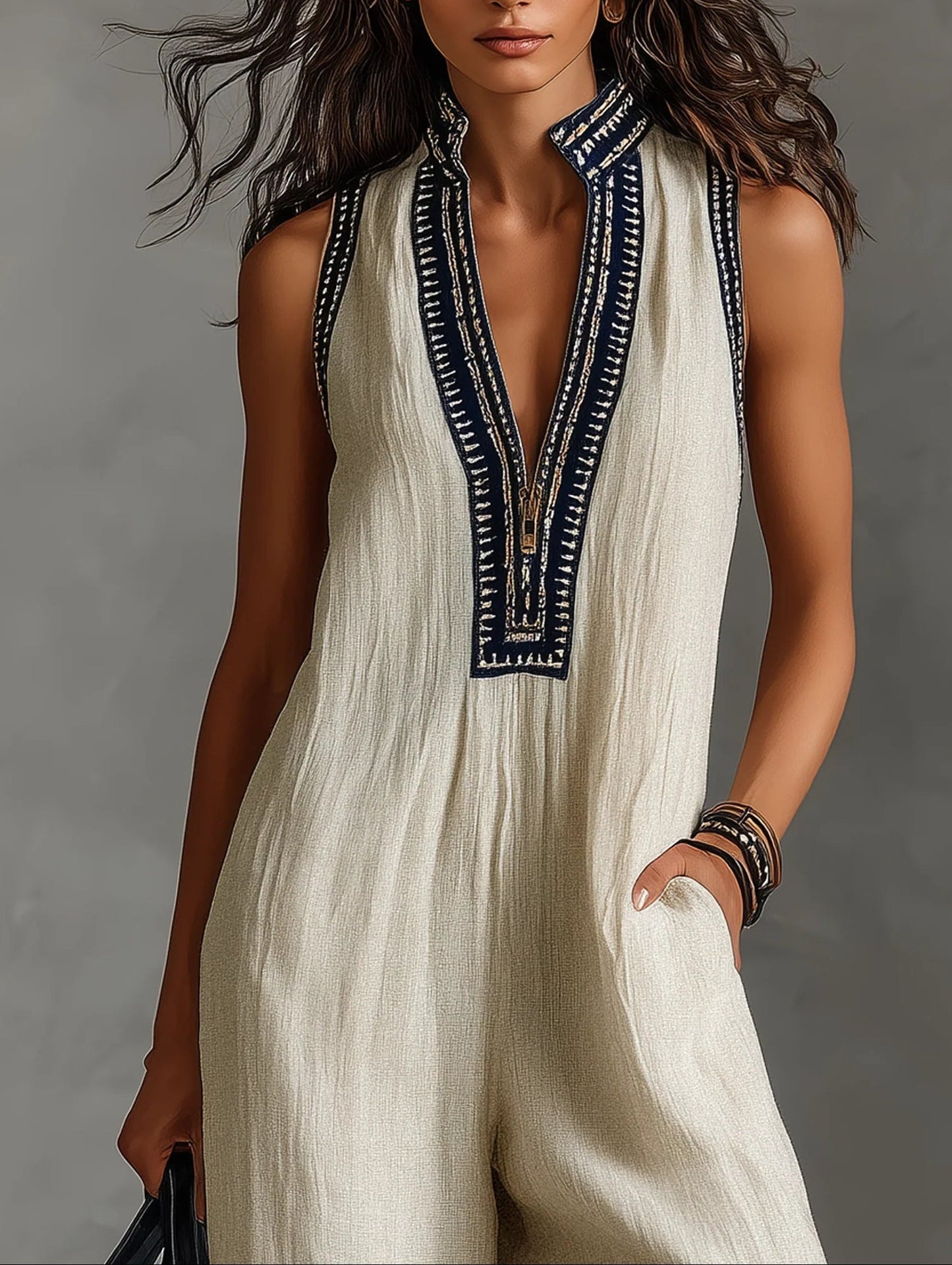 Fiamma | Sleeveless jumpsuit with high collar