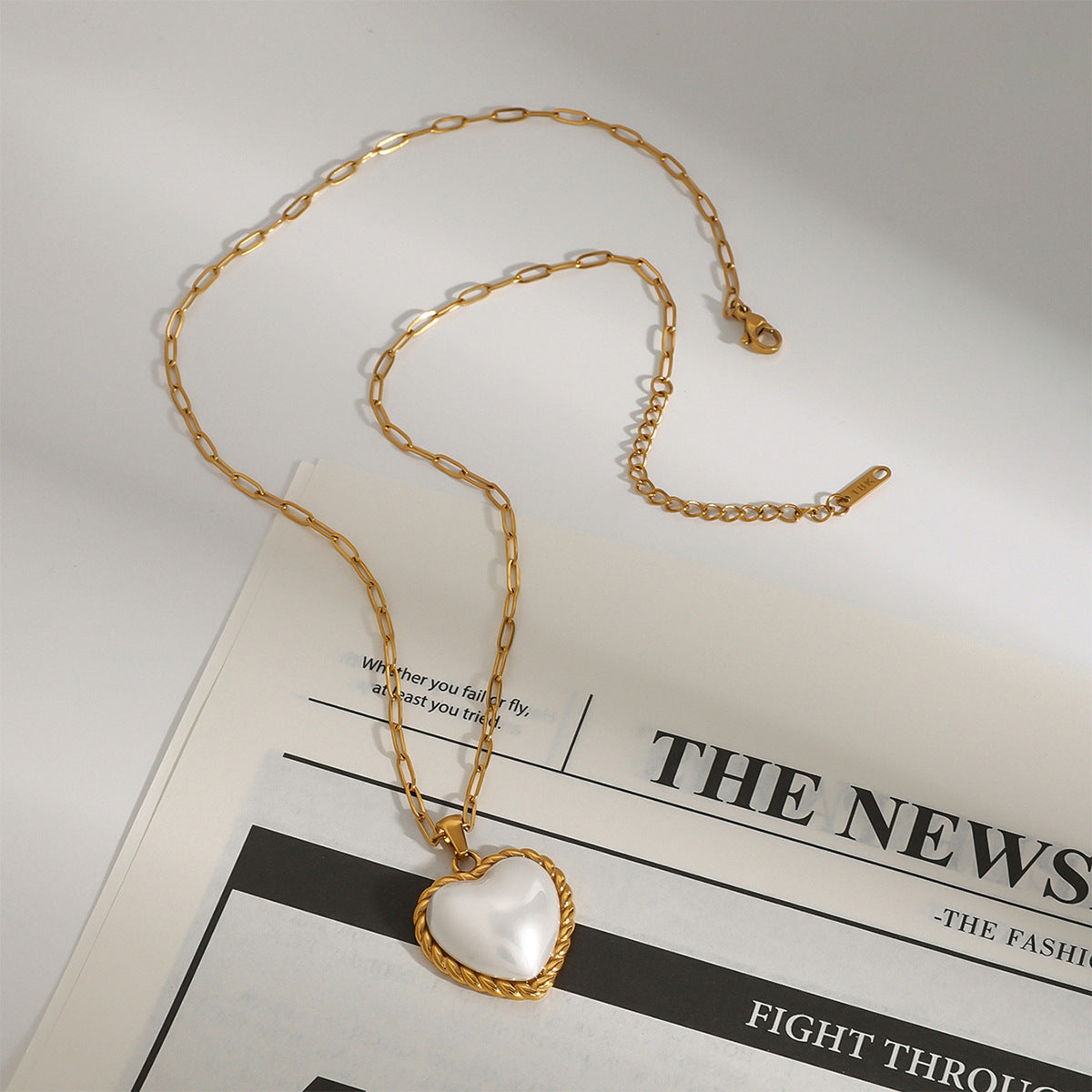 Viktoria Necklace
