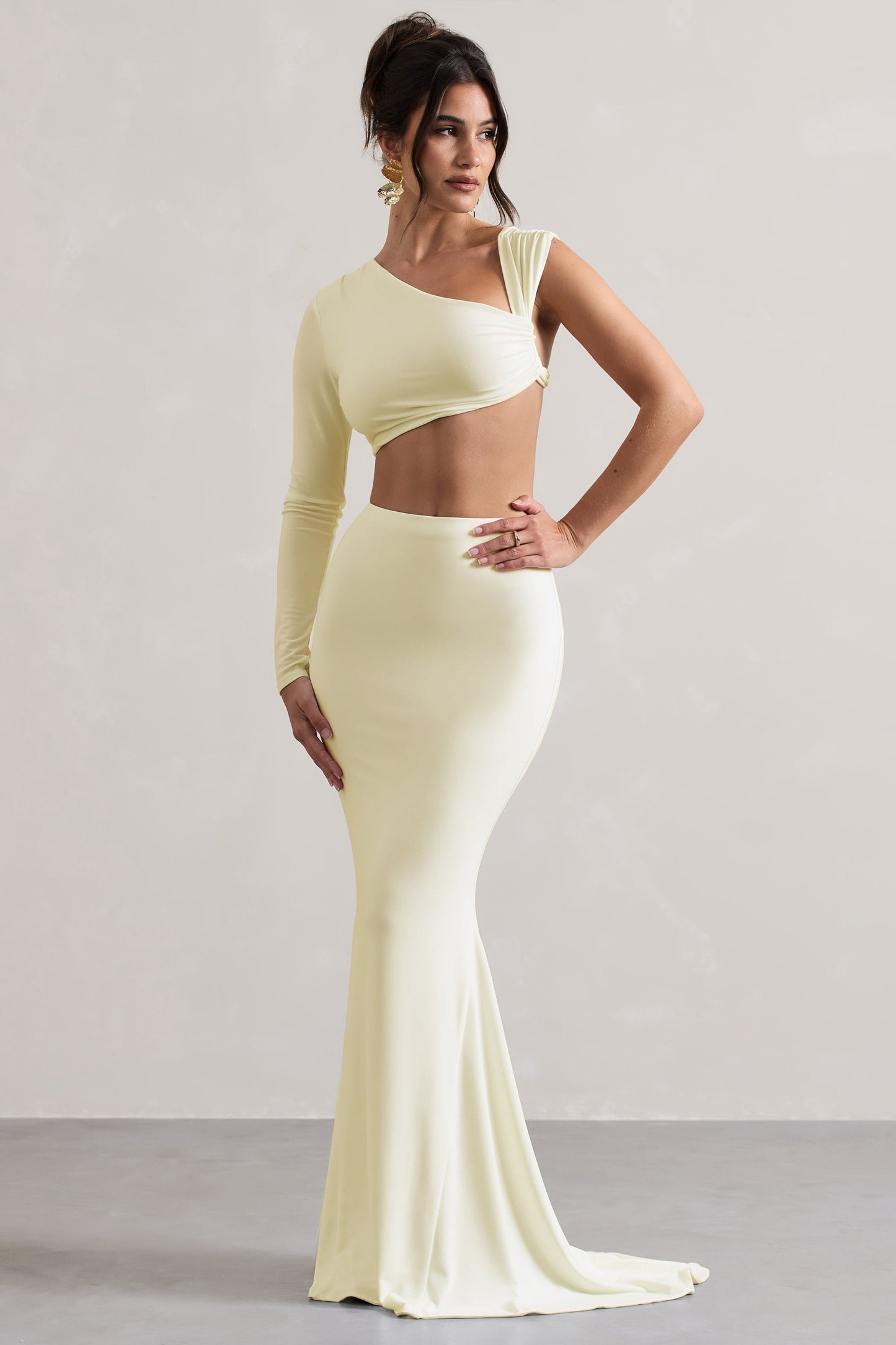Neomie™ | Cream Fishtail Maxi Skirt